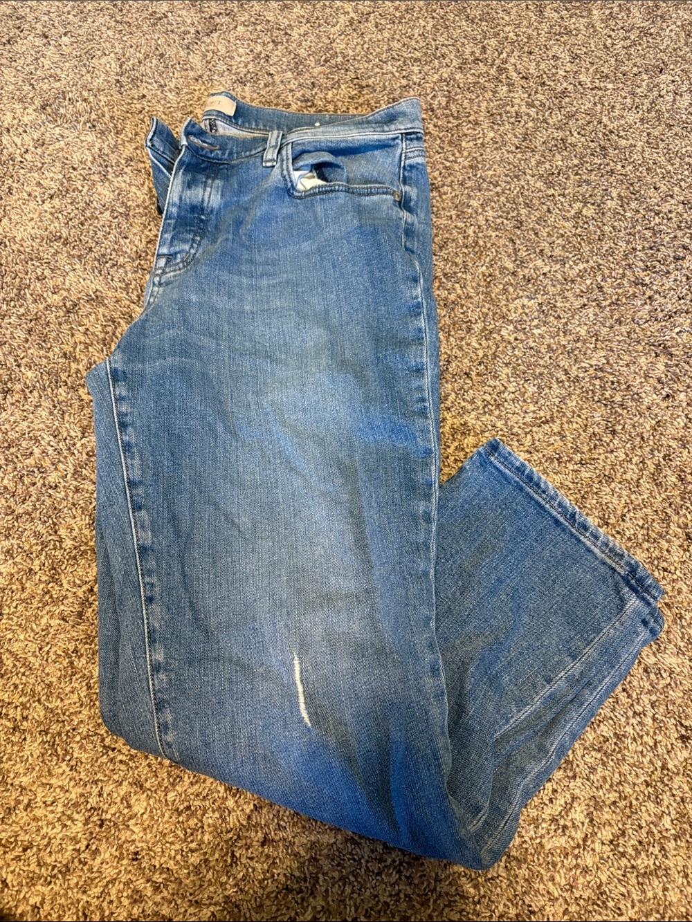 Straight-Leg ankle Women's Jeans in Medium Blue